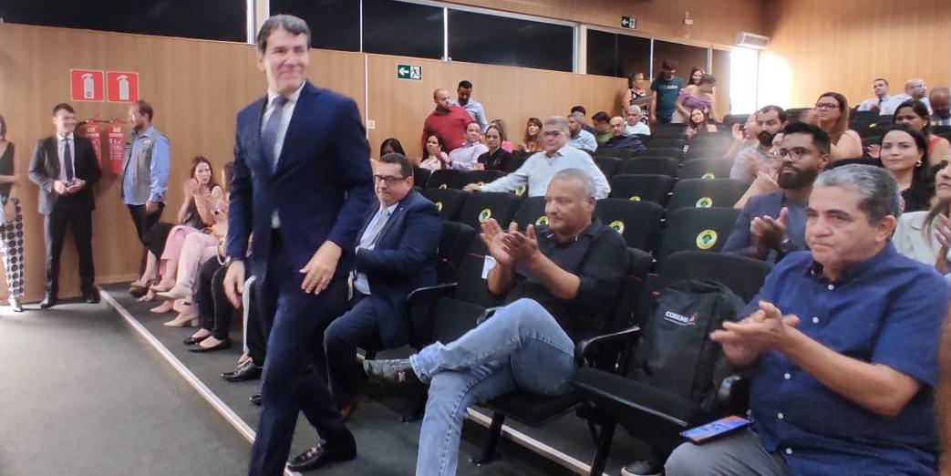 O evento realizado no auditório da AMAMS contou com a presença do procurador-geral de Justiça, Jarbas Soares Júnior, e outros representantes (LARISSA DURÃES)