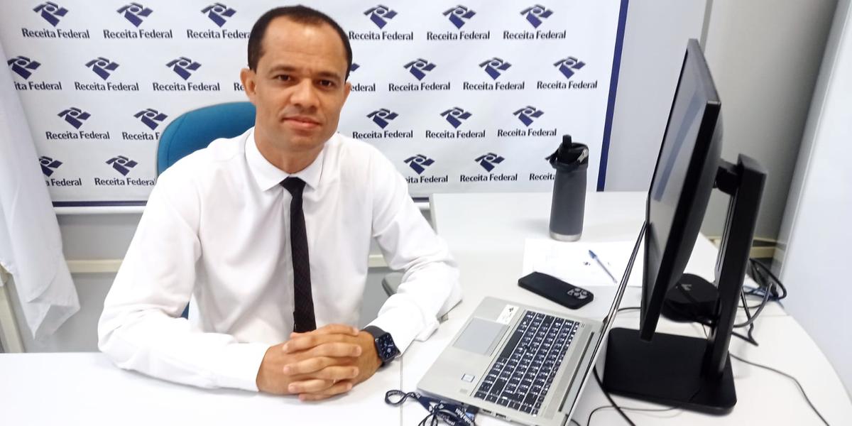 Andrey Oliveira, delegado da Receita Federal em MOC, alerta sobre prazo para declaração do Imposto de Renda e mudanças (MÁRCIA VIEIRA)