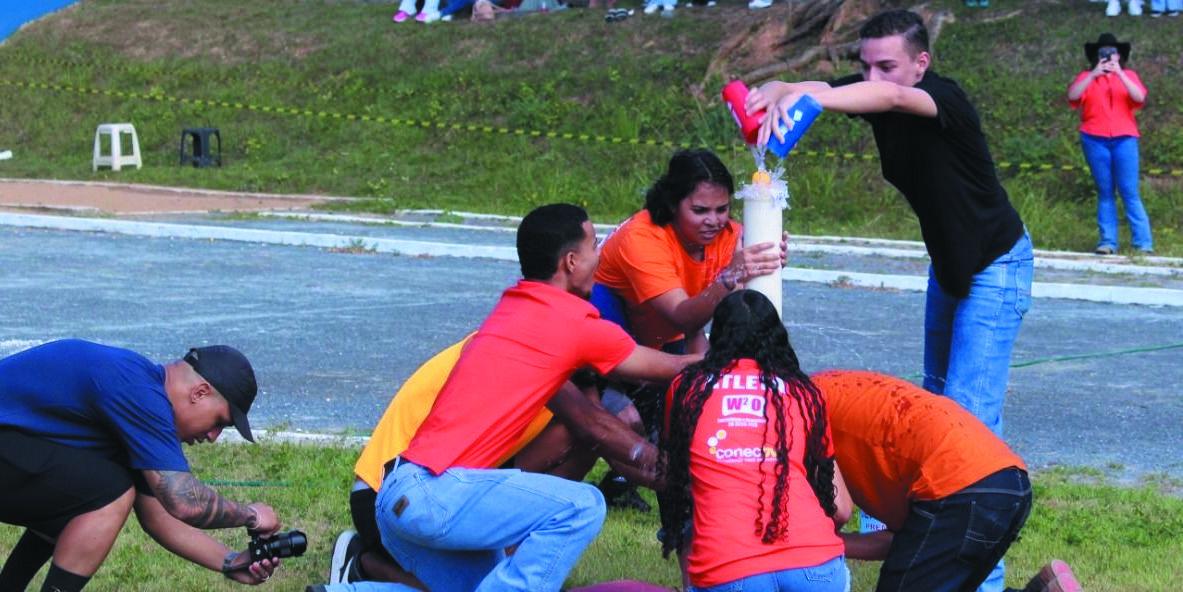 Foram cerca de 10 dias para a realização de todas as provas que incluia arrecadação de donativos, doação de sangue, cadastro para doação de medula óssea e ação desenvolvida pelas equipes em alguma ONG. Solidariedade e socialização marcaram a ação. (LEONARDO QUEIROZ)