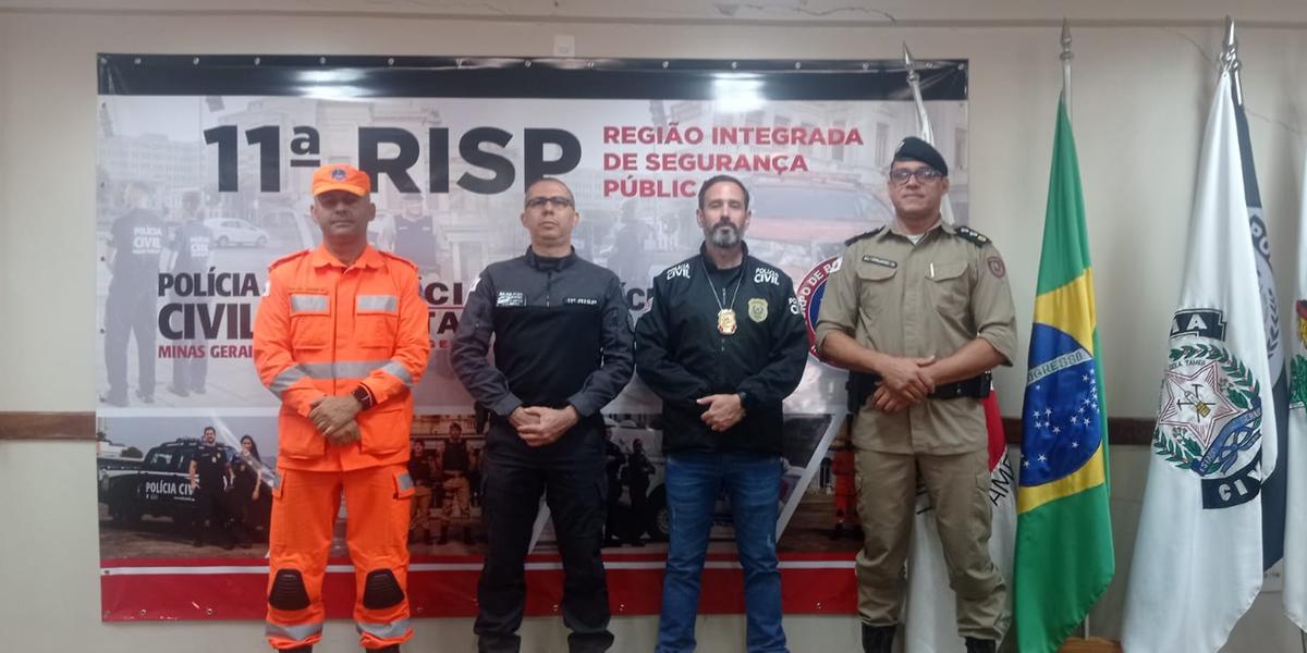 Forças de segurança detalham planejamento para eleições: Da esquerda para a direita, tenente-coronel Josias do Corpo de Bombeiros; Antônio Costa, diretor da Polícia Penal; delegado Bruno Rezende da Polícia Civil; e major Fernandes da Polícia Militar (MÁRCIA VIEIRA)