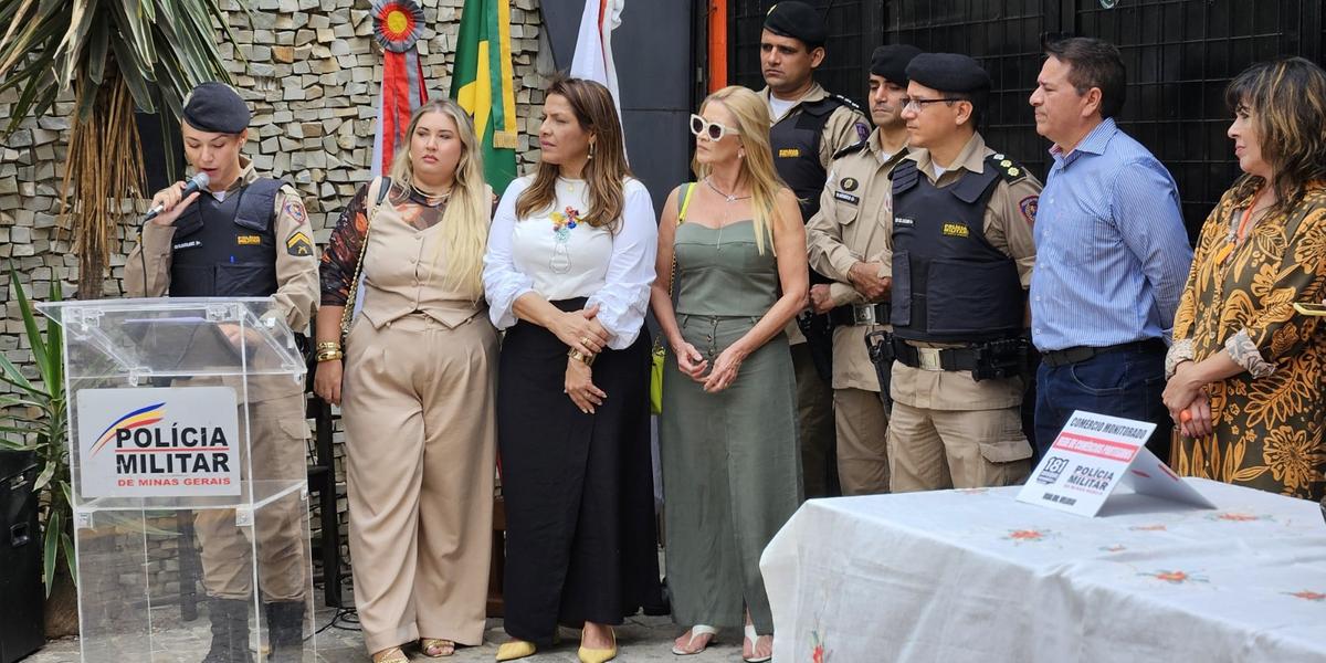 Lojistas da rua Dr. Veloso, em MOC, solicitaram apoio da PM para reforçar segurança local (Gil Martins)