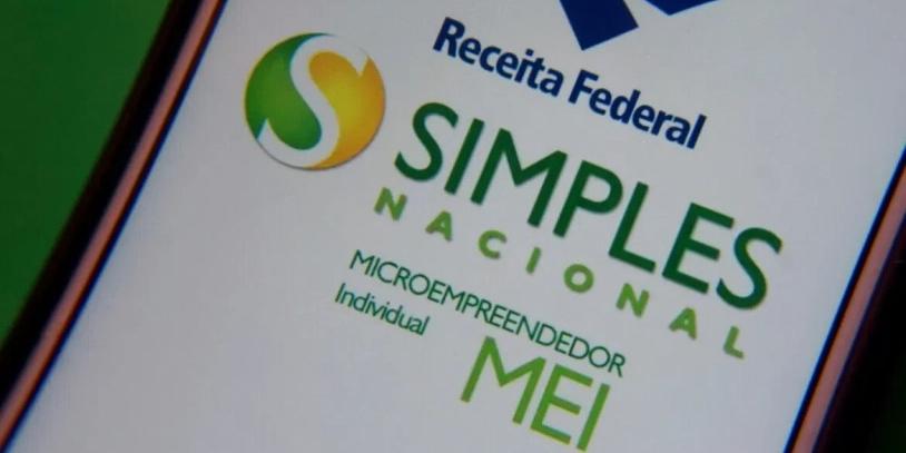No ano de 2025, a taxa mensal para os Microempreendedores Individuais (MEI) terá valores que oscilarão entre R$ 75,90 e R$ 81,90, conforme a natureza do negócio (Distribuição/Sebrae)