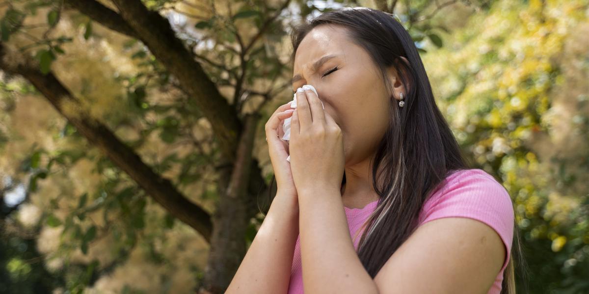 O Ministério da Saúde reforçou a promoção da vacinação como prevenção contra infecções respiratórias, abrangendo tanto a covid-19 quanto a gripe
Brasil monitora surto de vírus respiratório na China (freepik)