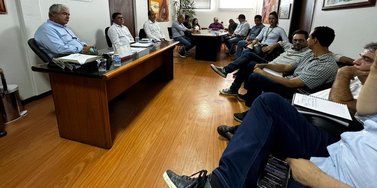 O evento reuniu lideranças regionais, produtores rurais e representantes do Governo de Minas para alinhar os primeiros passos do plano contra a seca no Norte de Minas (Sociedade Rural/ divulgação)