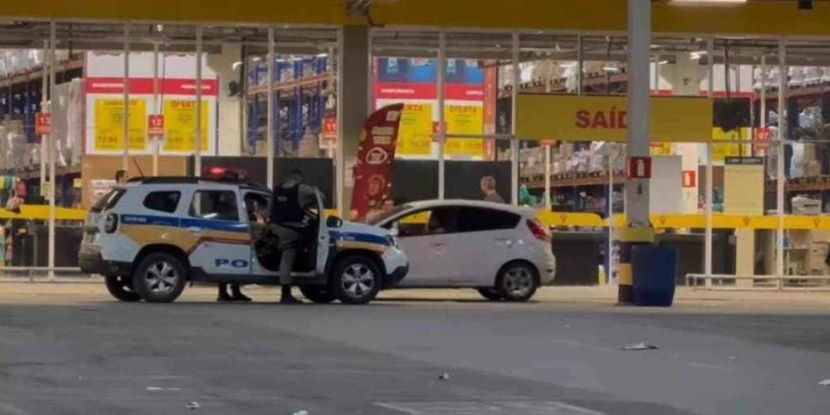 Ex-namorado matou jovem em supermercado por ciúmes após término (redes sociais/divulgação)