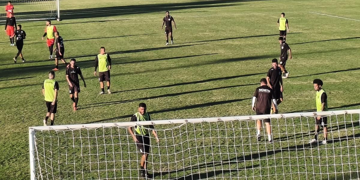 Com o apoio da torcida, o North Esporte Clube faz sua estreia em casa neste sábado contra o NAC Muriaé, em busca de mais 3 pontos no Módulo II do Campeonato Mineiro. (Divulgação)