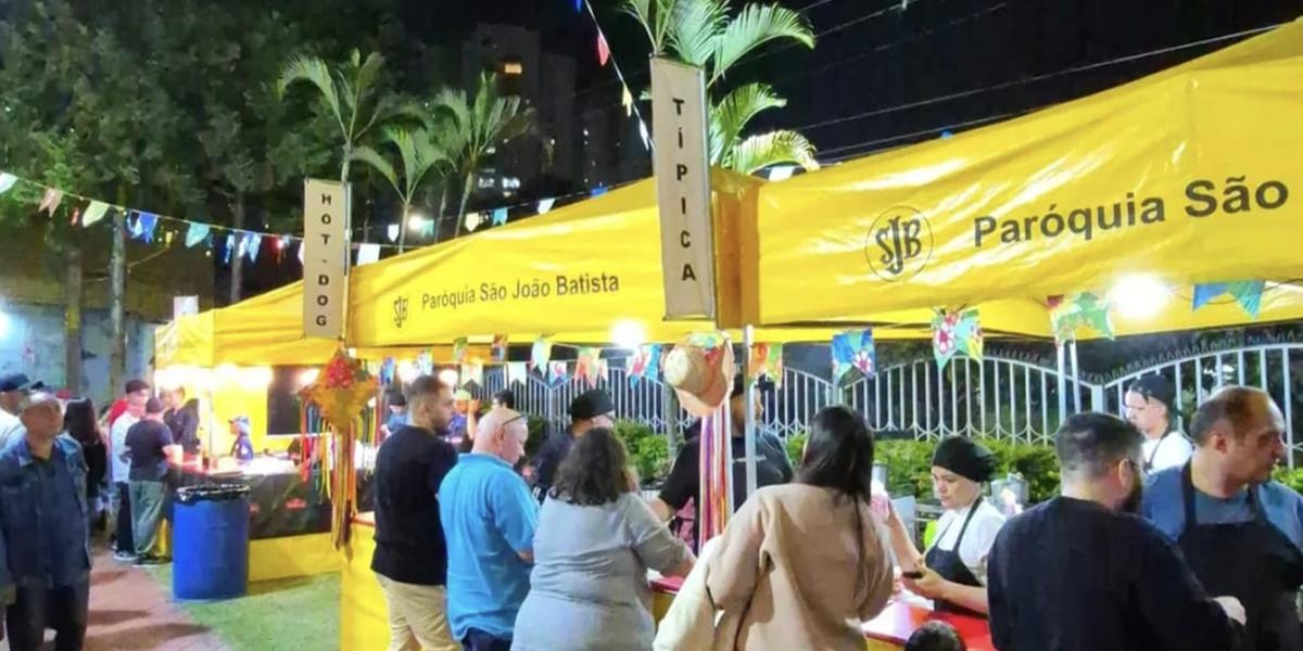 Recursos arrecadados durante as famosas “barraquinhas” juninas são utilizados para sustentar inúmeros projetos sociais em MOC (Divulgação/Paróquia São Pedro Apóstolo)