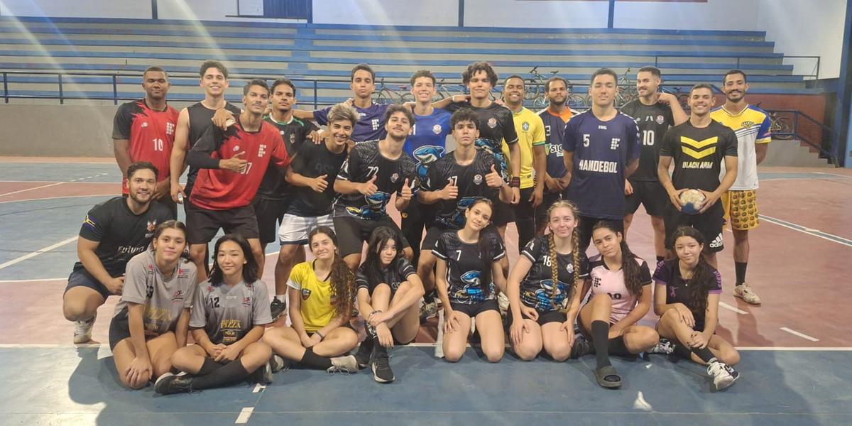 A competição congrega jovens talentos do handebol e inclui a presença de times consagrados do interior de Minas Gerais (Divulgação)