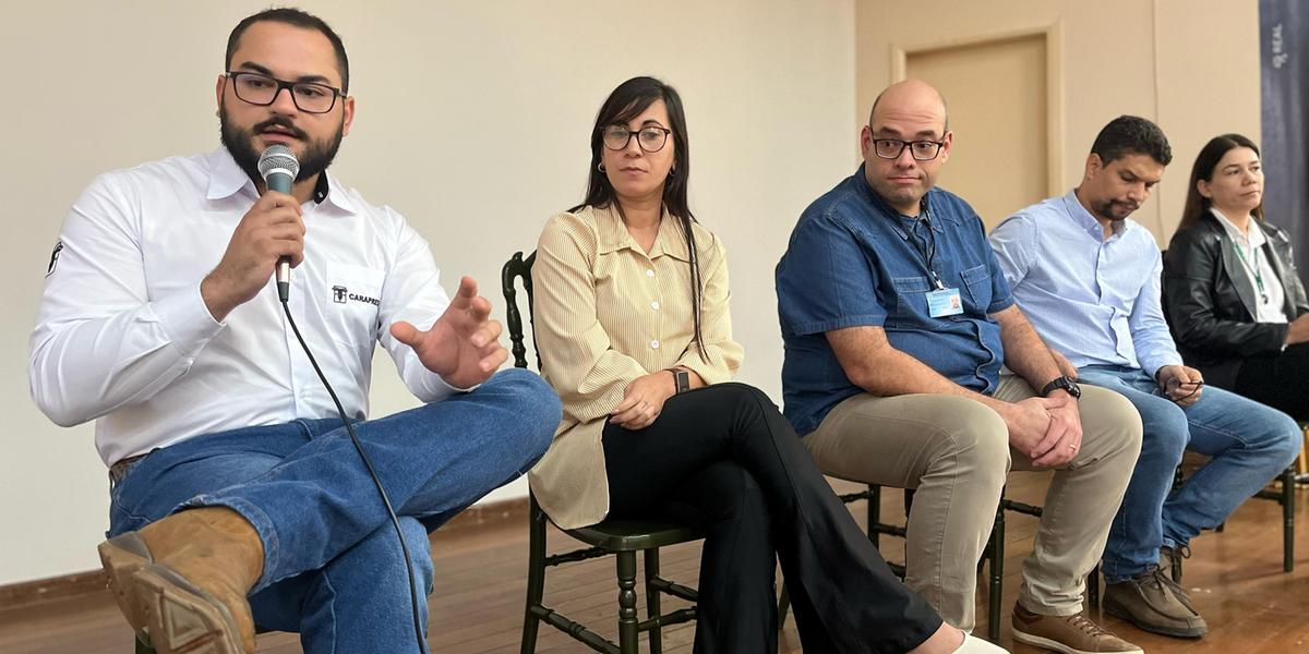 Cerca de 90 participantes se reuniram na Expomontes para discutir práticas (Divulgação)