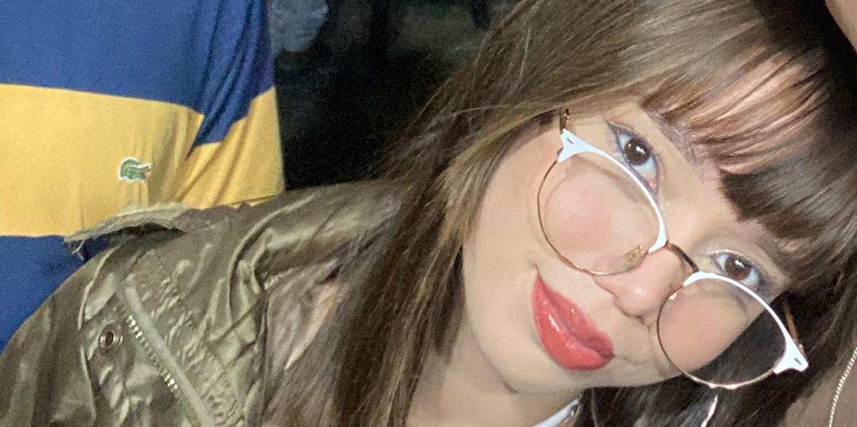 Luana Marissa , 19, trabalha como operadora de telemarketing desde junho de 2025. (Arquivo Pessoal)