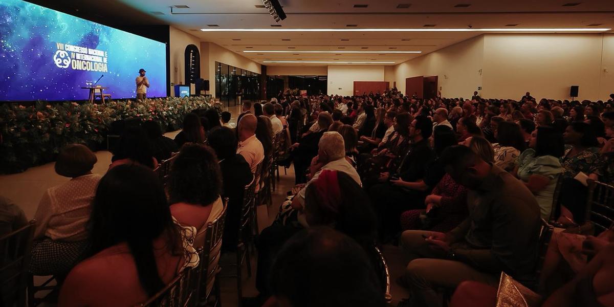 Programação aborda câncer de mama, oncologia pediátrica, medicina personalizada e acolhimento multidisciplinar (Divulgação)