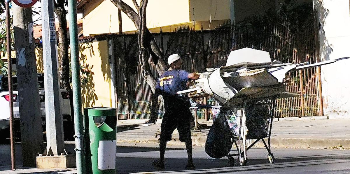 Programa Bolsa Reciclagem beneficia cerca de 1,6 mil trabalhadores em todas as regiões de Minas Gerais. (Larissa Durães)