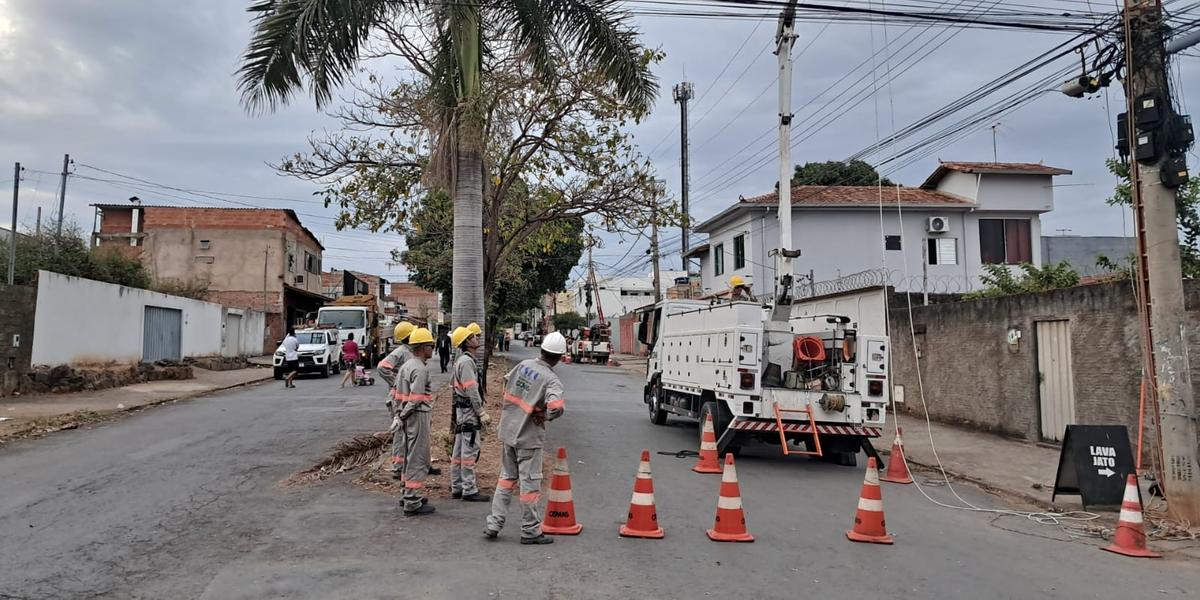 Grande Major Prates: interrupções afetam rotina de moradores (Ascom Cemig)