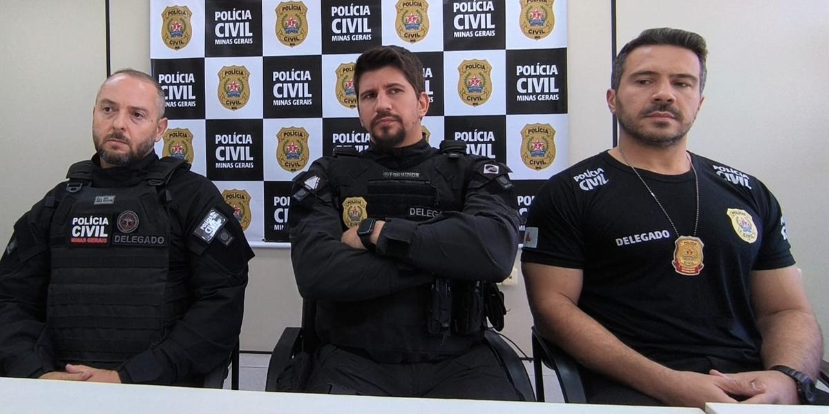 Da esquerda para a direita: delegado Farley Guedes, da Polícia Civil de Januária, delegado regional de Januária, Luiz Bernardo e o coordenador do Laboratório de Lavagem de Dinheiro (LAB-LD), Diego Flávio Carvalho Pereira (Larissa Durães)