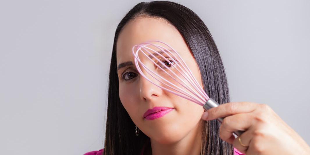 Ana Paula Saraiva Alves, carrega dê-se a infância uma paixão pela confeitaria (Arquivo Pessoal)