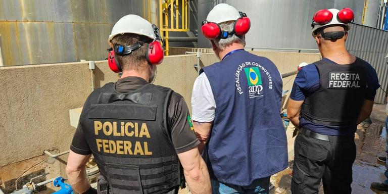 Força-tarefa fiscaliza 24 empresas do setor sucroalcooleiro (PF/Divulgação)