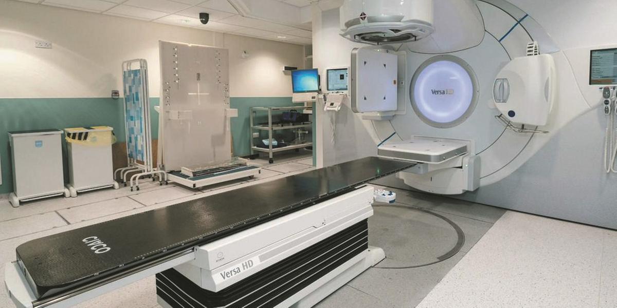 Governo vai investir em tratamentos com novas tecnologias e vai aportar mais recursos para atrair setor privado de saúde (freepik)