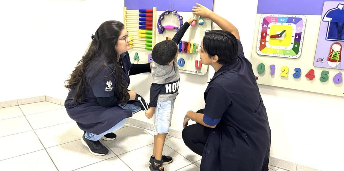 SES-MG disponibiliza R$ 3,1 milhões para investimentos em três APAE e sete municípios do Norte de Minas (SES-MG – Parque multissensorial)