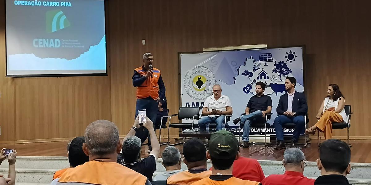 Flavio Gouvêa, Coordenador Nacional da OCP, diz que mais de 460 municipios são beneficiados com a operacão (Márcia Vieira)