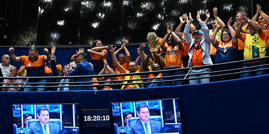 Agentes de saúde e de combate a endemias poderão se aposentar a partir de 50 anos de idade e 20 anos de carreira (Waldemir Barreto/Agência Senado)