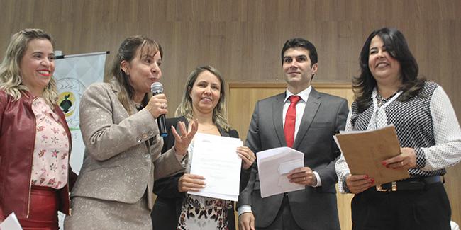 (MARCIA VIEIRA)