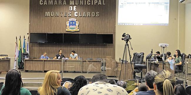 (MANOEL FREITAS)