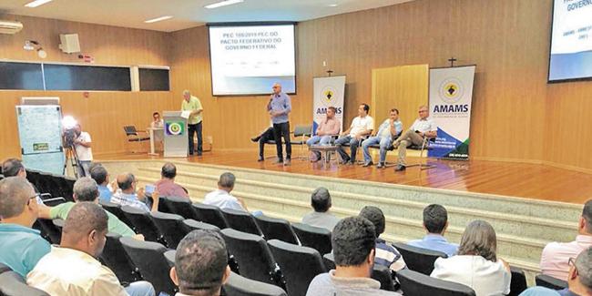 (MANOEL FREITAS)