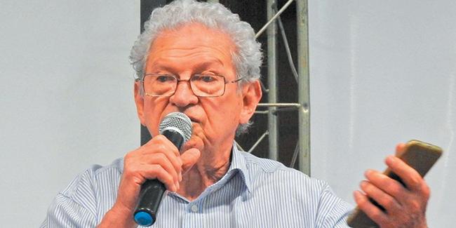 (MANOEL FREITAS)