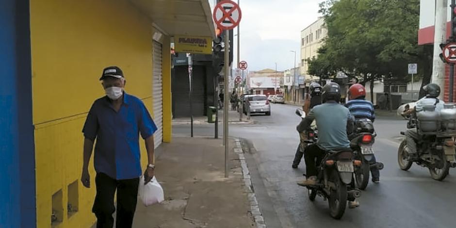 (Leo Queiroz)
