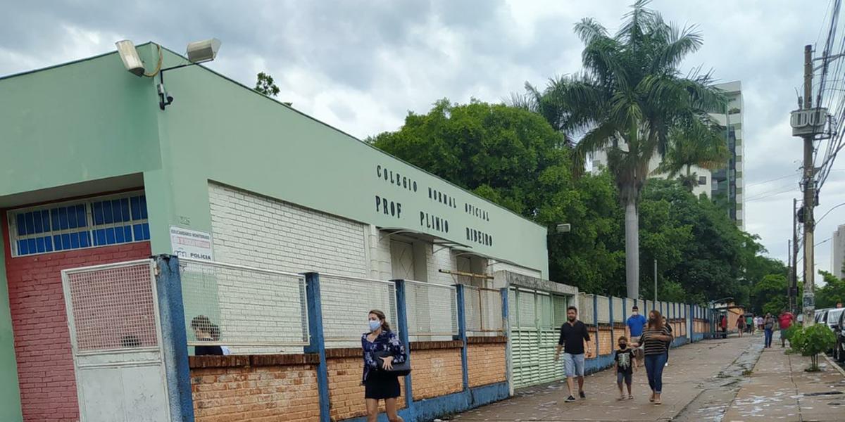 (Adriana Queiroz)