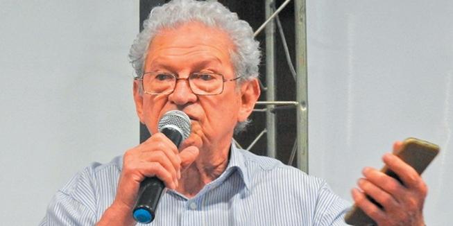 (MANOEL FREITAS)