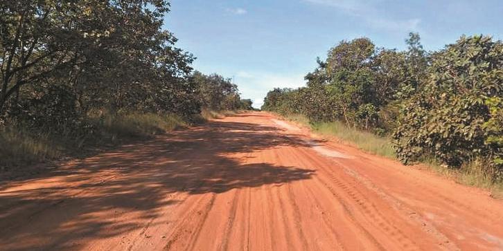 DE TERRA - Pavimentação esperada há anos terá impacto também na economia (DER/Divulgação)