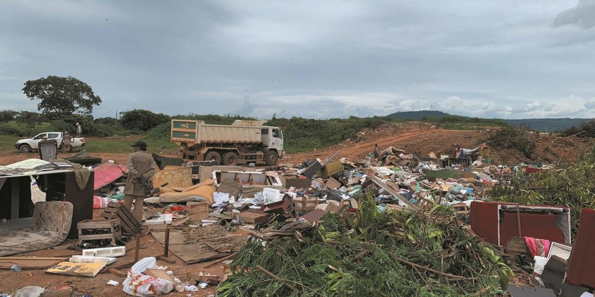 ALERTA NO NORTE – Em Montes Claros, segundo o último LIRAa, mais de 97% dos focos foram encontrados dentro das casas: infestação é de 14,3% (PREFEITURA DE MONTES CLAROS/DIVULGAÇÃO)