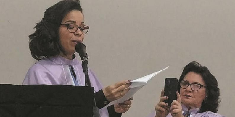 Autora de “Pi-wii”, Cyntia Pinheiro assume a cadeira de número 15,em homenagem à Patrona Irmã Beata (Silvana Mameluque)