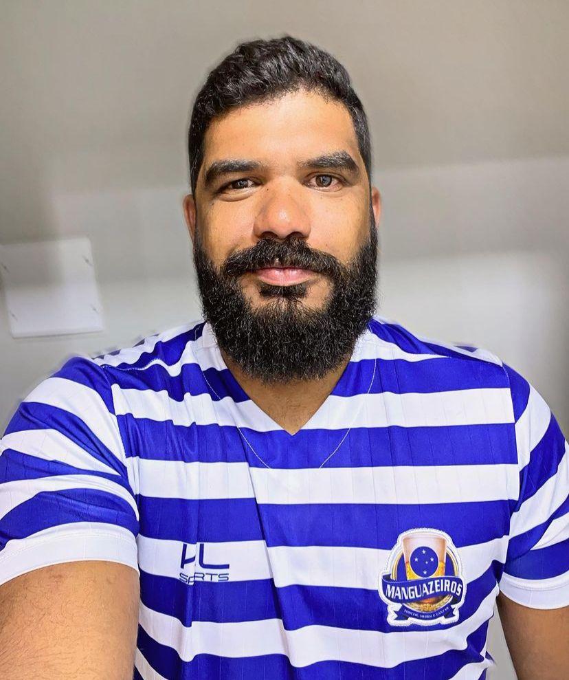 Líder da torcida Manguazeiro em Moc, André de Souza Figueiredo. (Arquivo pessoal)