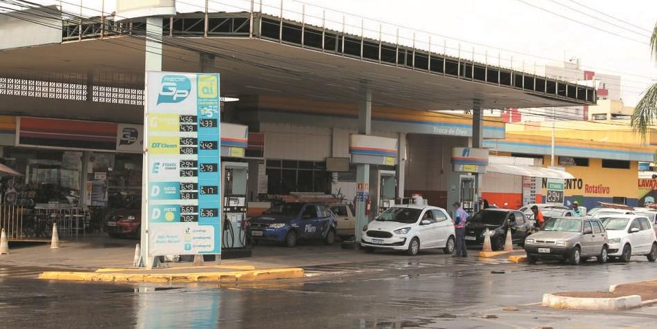 Nada de alteração no preço do diesel em Montes Claros; medida foi anunciada na segunda pela Petrobras (LEONARDO QUEIROZ)
