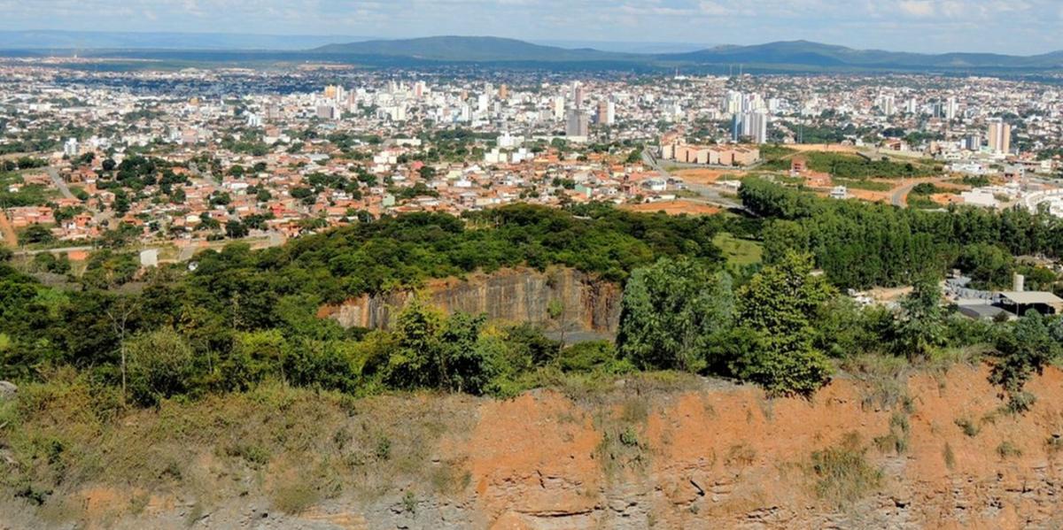 Geossítio da Lapa D’Água integra o carste de Montes Claros (Manoel Freitas)