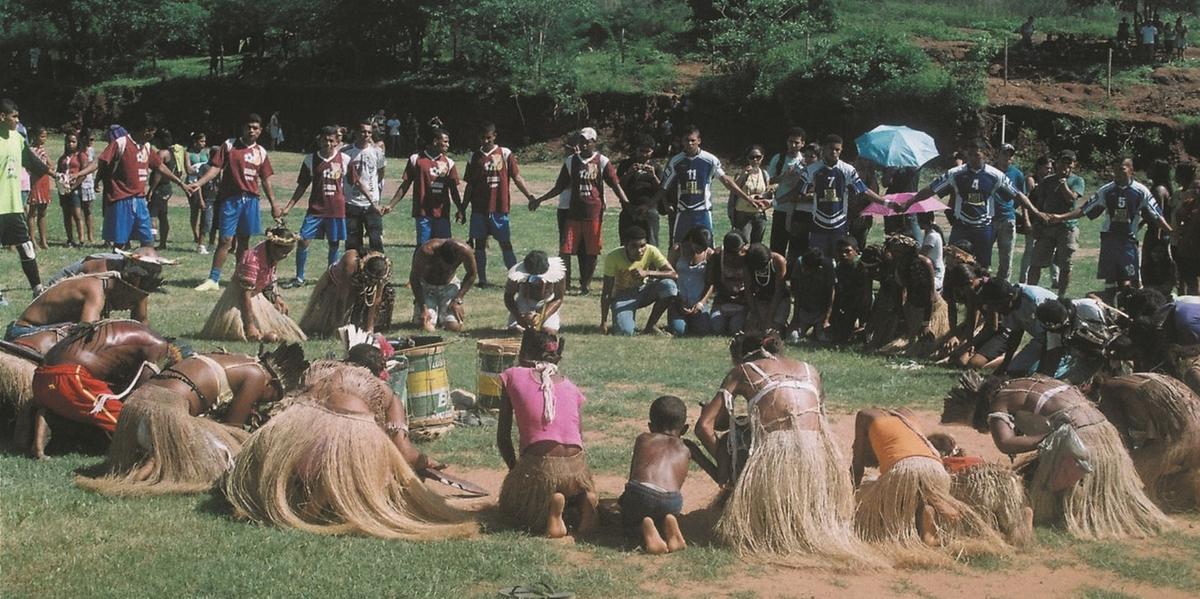 Aldeia Sumaré: a força do círculo retratada em desenho (abaixo). O Povo Xakriabá é a maior nação indígena de Minas Gerais (REPRODUÇÃO)