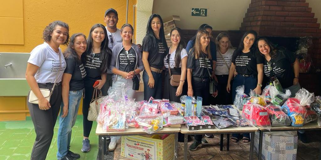 Santo André arrecada alimentos e brinquedos em jogo de futebol