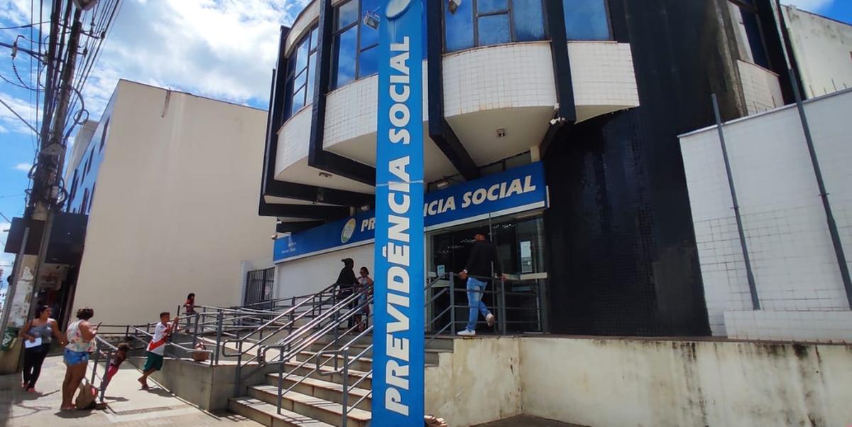 Em Minas foram 2,63 milhões de aposentadorias pagas em dezembro/22 – total de R$ 53,25 bilhões. (LARISSA DURÃES)