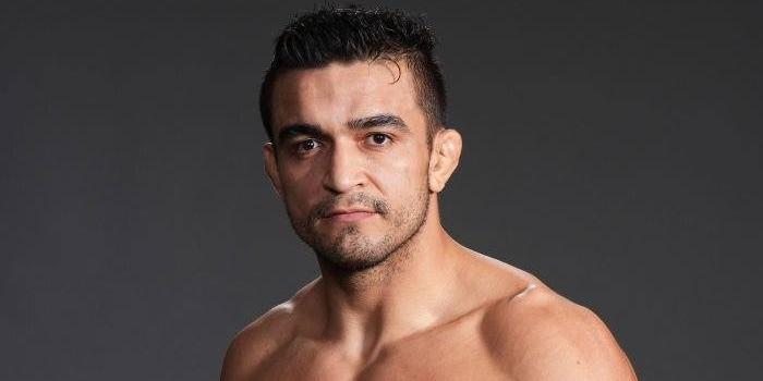 Lutador representa a força norte-mineira em competição em Las Vegas, no estado norte-americano de Nevada (ANDRÉ SERGIPANO/DIVULGAÇÃO)