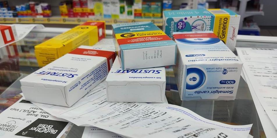 Medicamentos de todas as classes passam a custar mais caro a partir de abril (Larissa Durães)