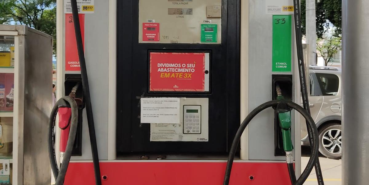 Gasolina vai custar mais caro a partir de junho (Larissa Durães)