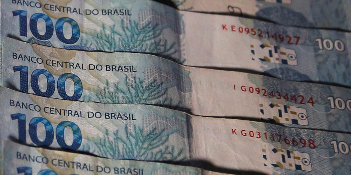 Taxa Selic, em 13,75% ao ano, deve cair em 0,5 ponto percentual (Agência Brasil)