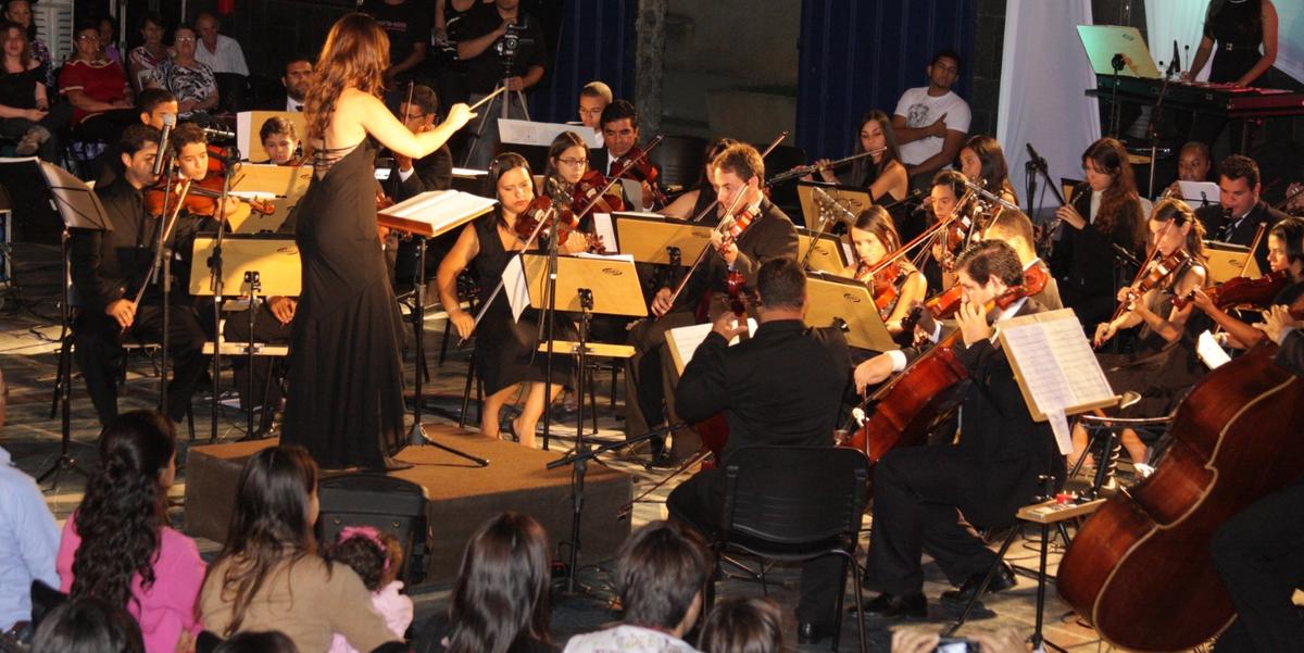 Concerto reunirá músicos e cantores para uma apresentação repleta de clássicos da música natalina (divulgação)