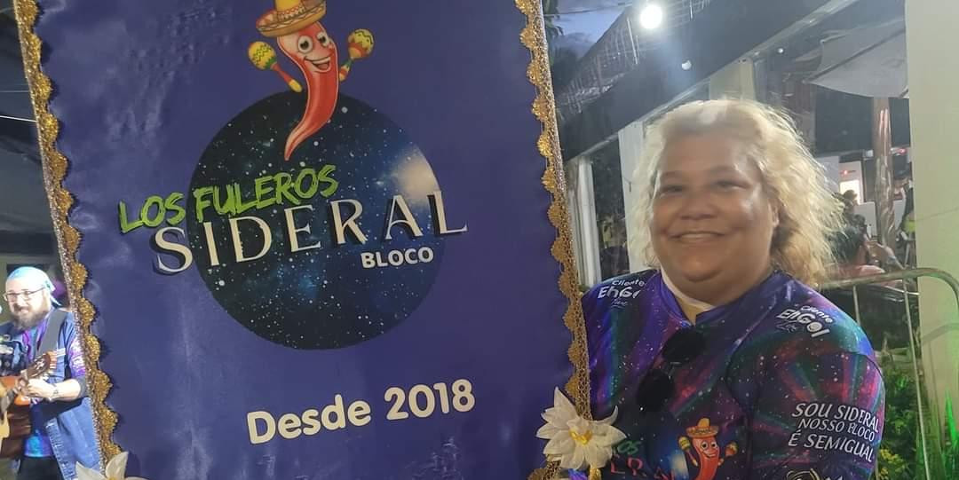 A coordenadora do Bloco Los Fuleros comenta que, desde criança, acompanha os festejos dos bloquinhos de carnaval de rua de Montes Claros (Arquivo Pessoal)